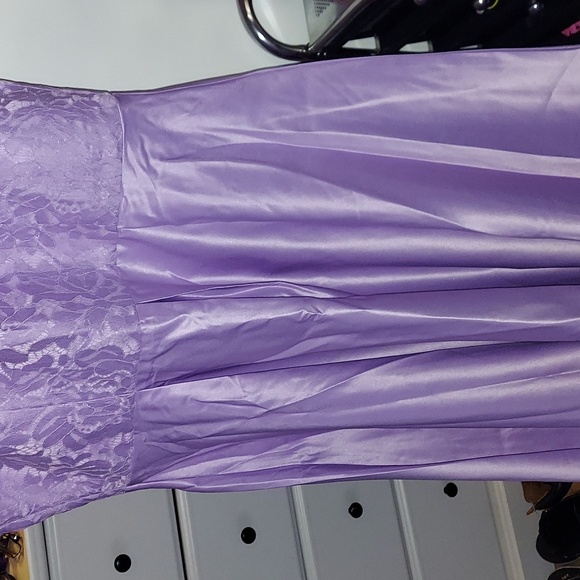 Bran new wedding dress - Picture 4 of 16